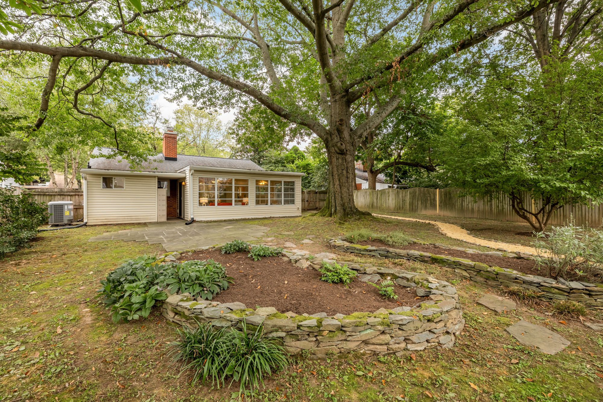 4806 Edgefield Road_Backyard 2